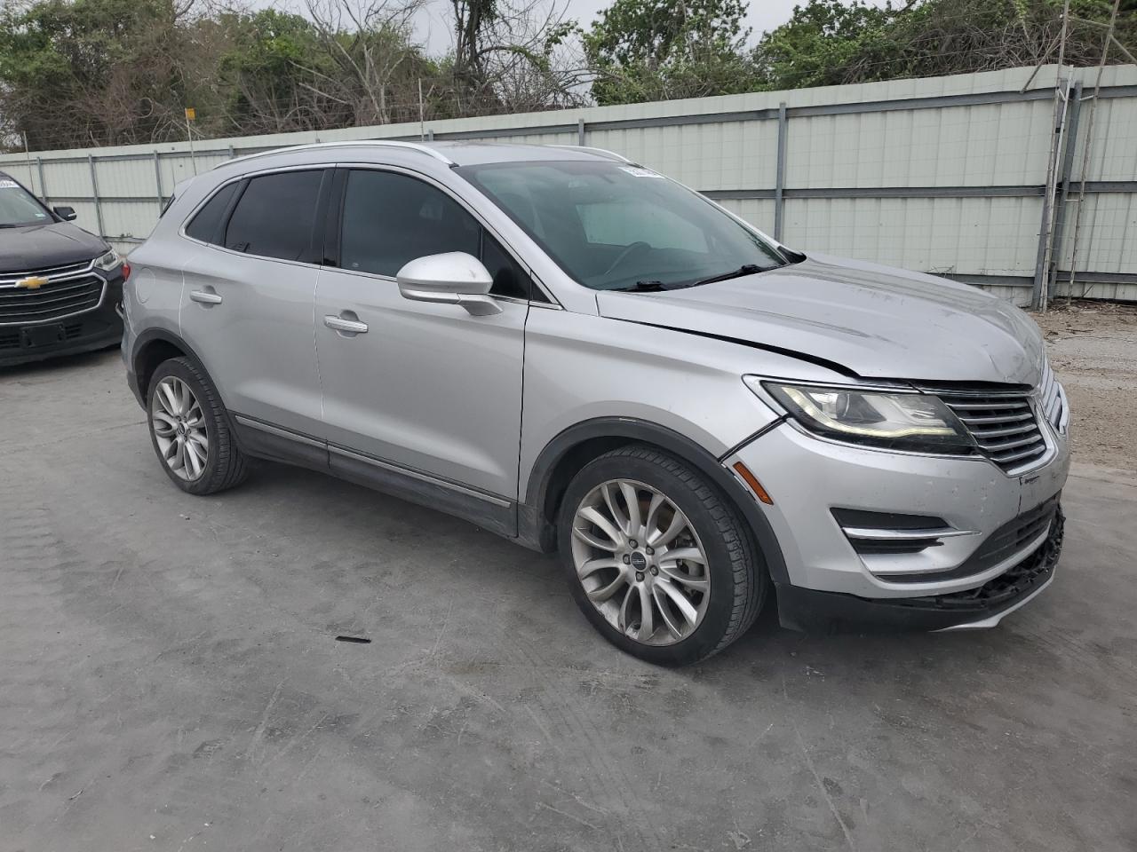 5LMCJ1C90GUJ28762 2016 Lincoln Mkc Premiere