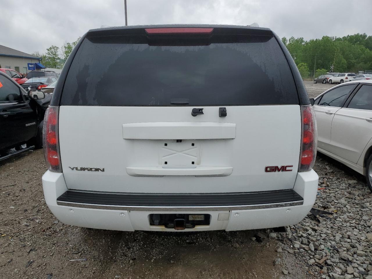 1GKFK63838J247063 2008 GMC Yukon Denali