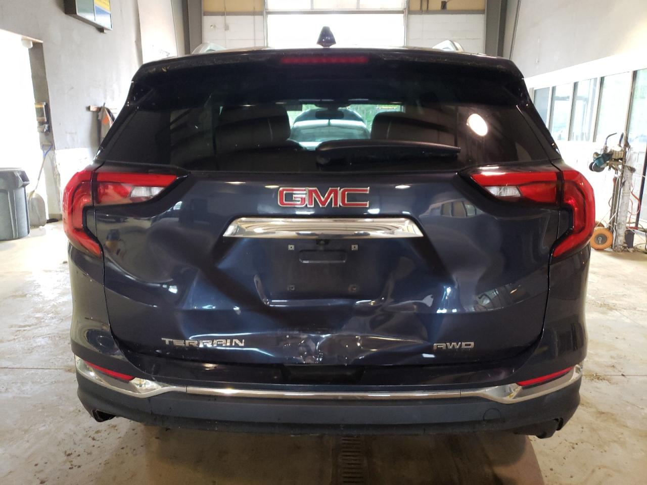 3GKALVEV2KL321836 2019 GMC Terrain Slt