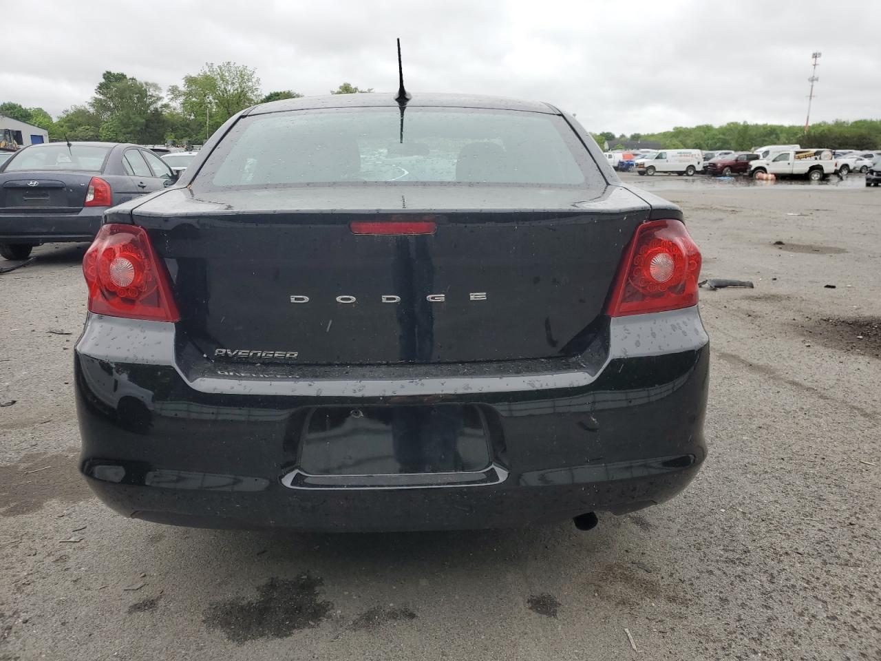 1C3CDZAB9DN598799 2013 Dodge Avenger Se