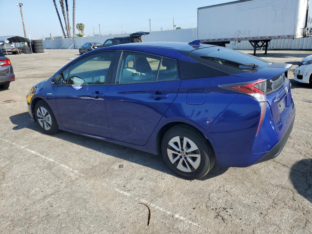 JTDKARFU3H3542045 2017 Toyota Prius