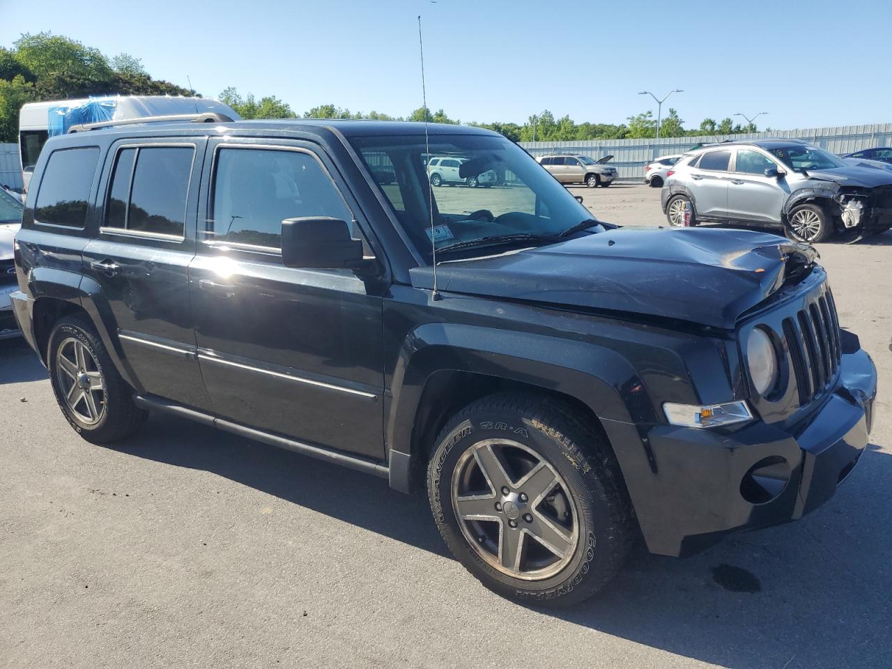 1J4NF2GB1AD516833 2010 Jeep Patriot Sport