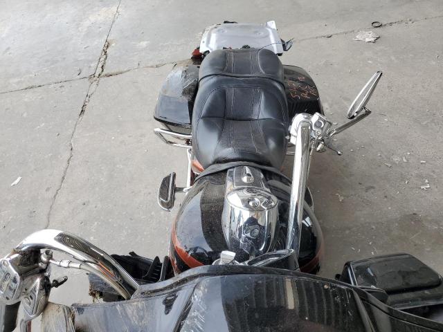 2015 HARLEY-DAVIDSON FLTRUSE CV 1HD1TAN1XFB956570