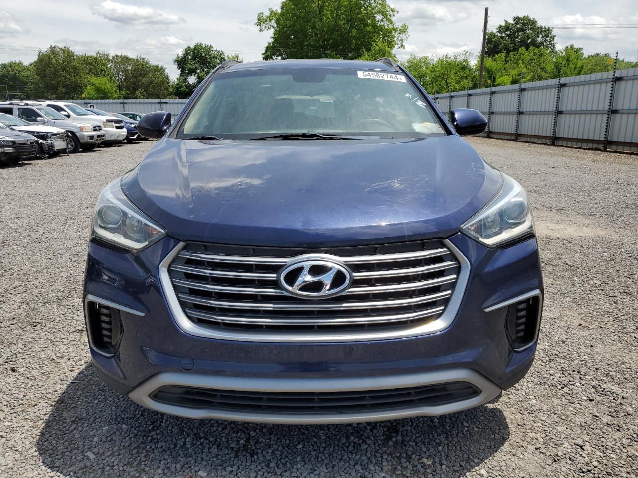 KM8SMDHF1HU203721 2017 Hyundai Santa Fe Se