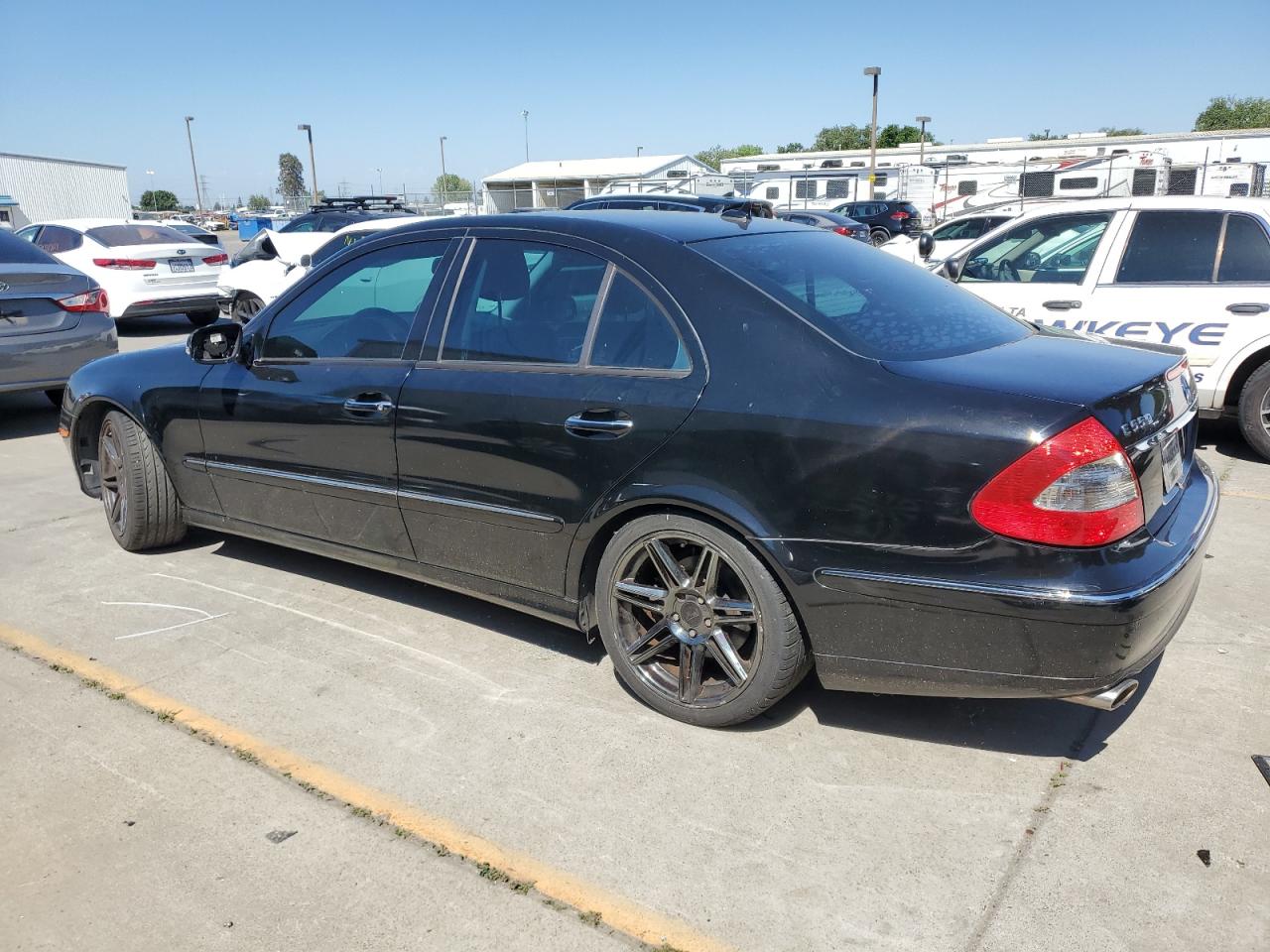 WDBUF72XX8B232235 2008 Mercedes-Benz E 550