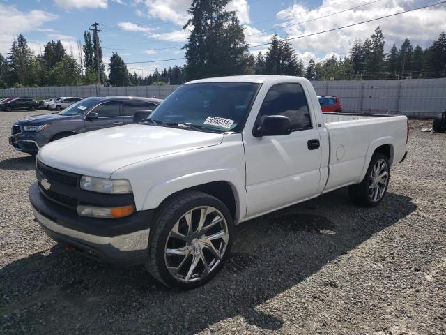 2000 Chevrolet Silverado C1500 VIN: 1GCEC14V0YE262320 Lot: 56858514