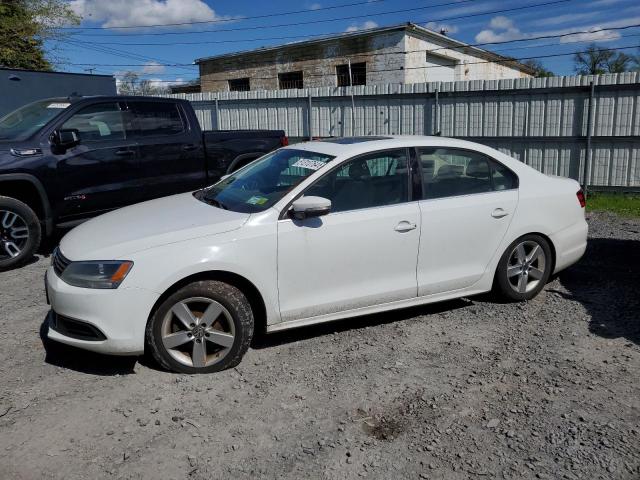 Lot #2535696098 2014 VOLKSWAGEN JETTA TDI salvage car