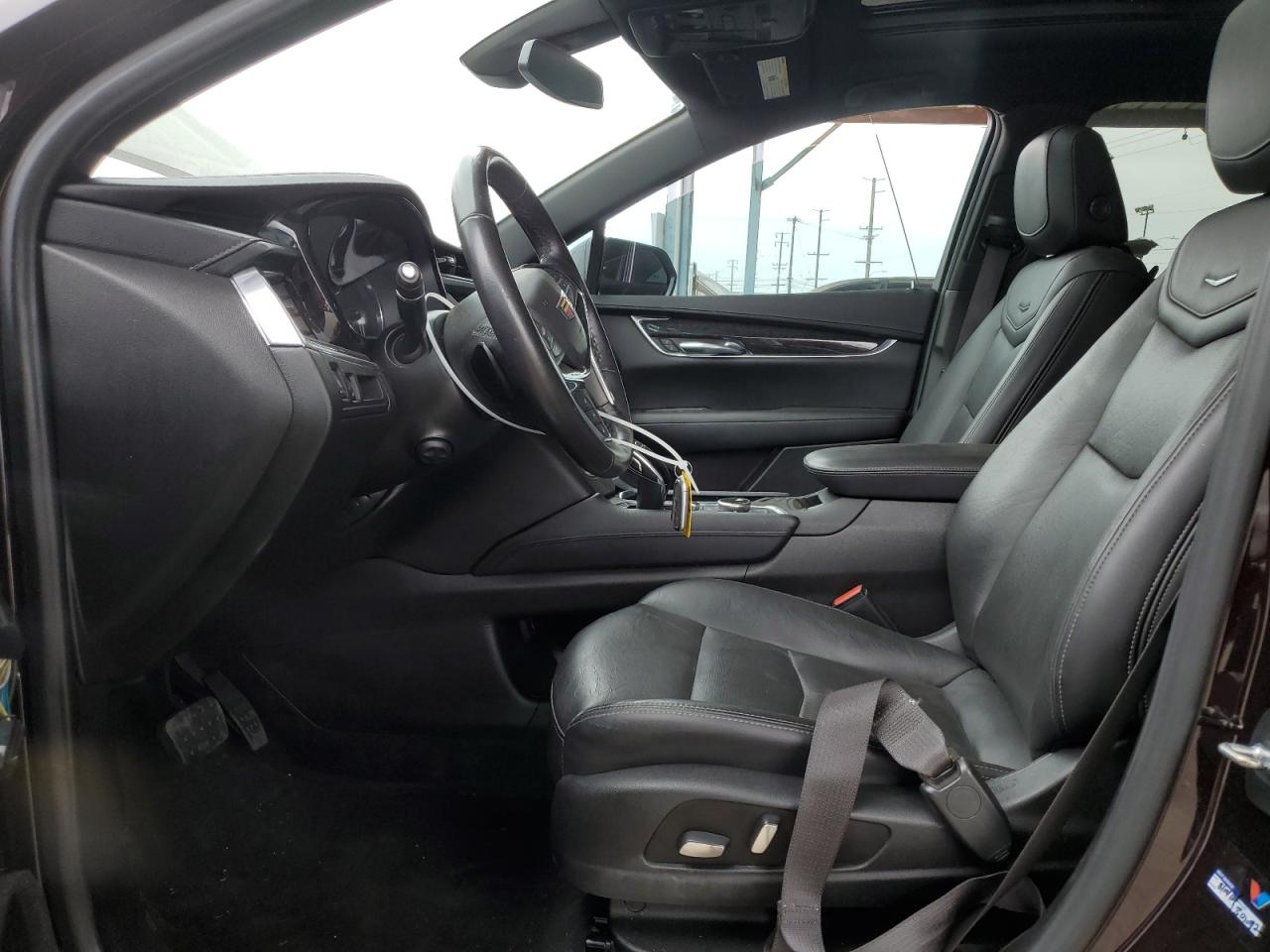 1GYKNCR42MZ145375 2021 Cadillac Xt5 Premium Luxury