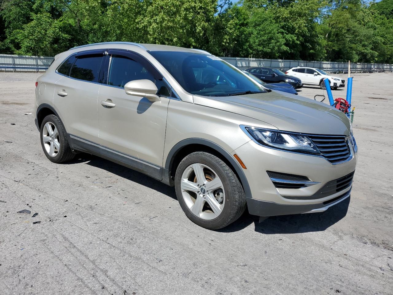 5LMCJ1D97HUL16145 2017 Lincoln Mkc Premiere