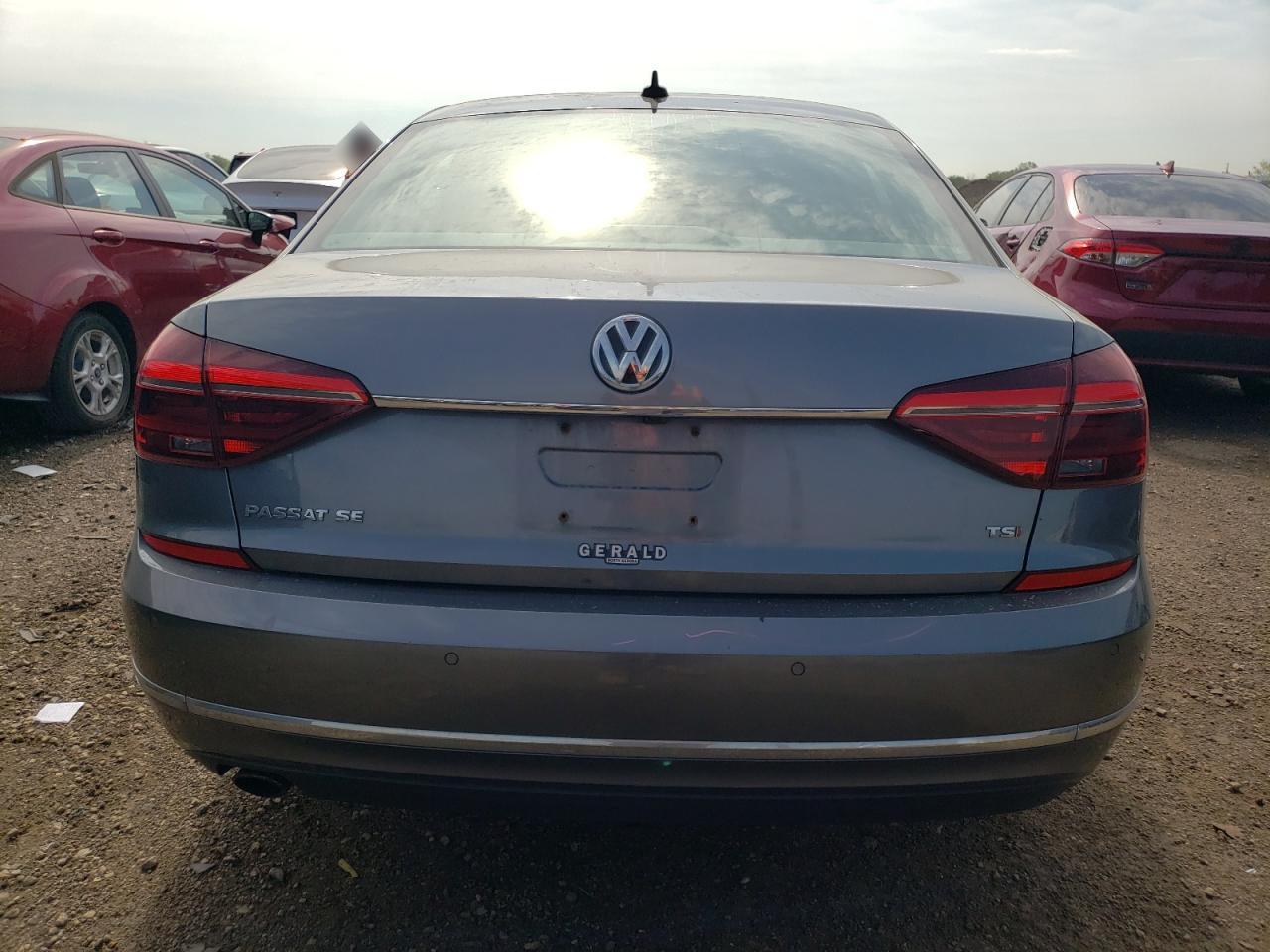 1VWGT7A38HC034122 2017 Volkswagen Passat Se