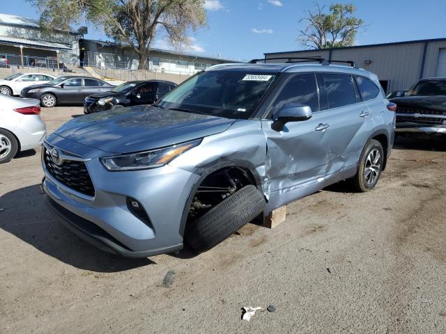 VIN 5TDHZRBH9MS134363 2021 Toyota Highlander, Xle no.1