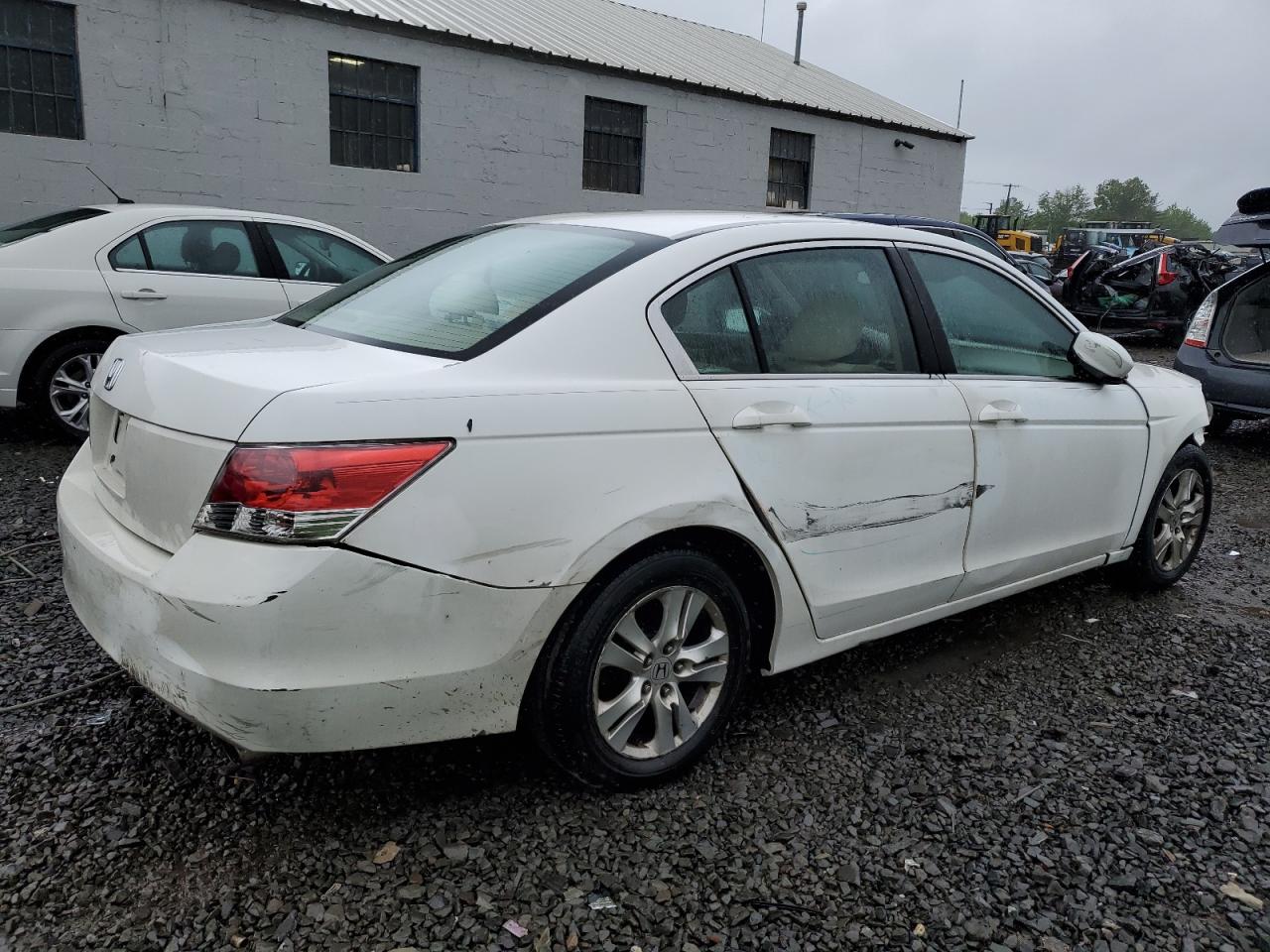 1HGCP2F43AA154164 2010 Honda Accord Lxp