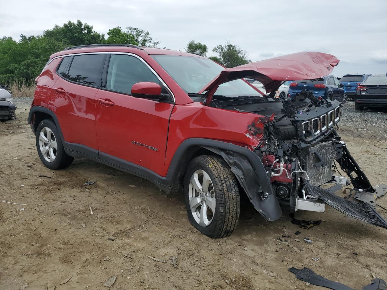 3C4NJDBB8JT402717 2018 Jeep Compass Latitude