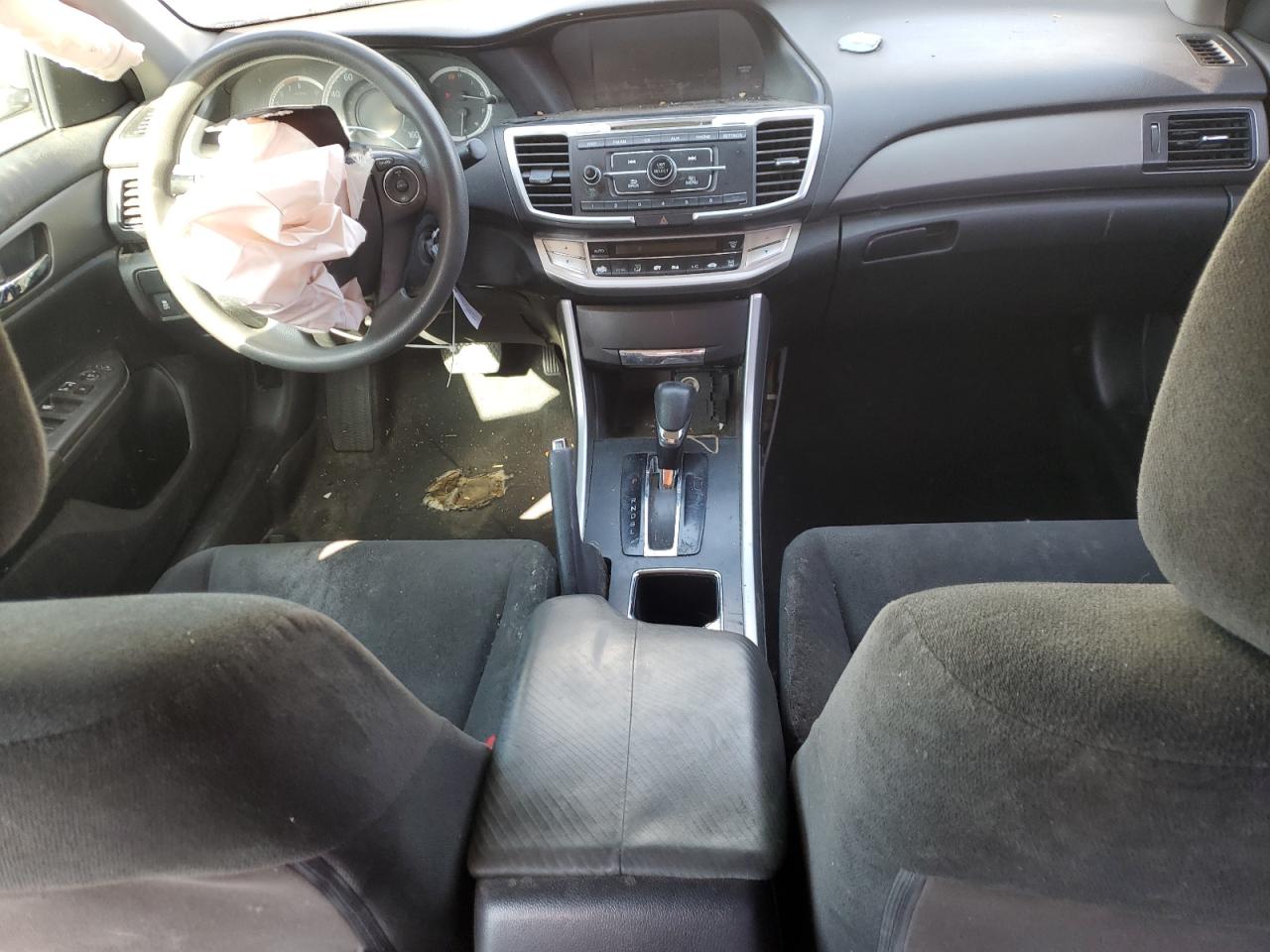 1HGCR2F36DA069440 2013 Honda Accord Lx