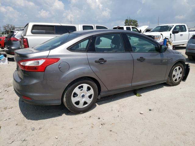 2014 Ford Focus S VIN: 1FADP3E28EL127132 Lot: 56574814