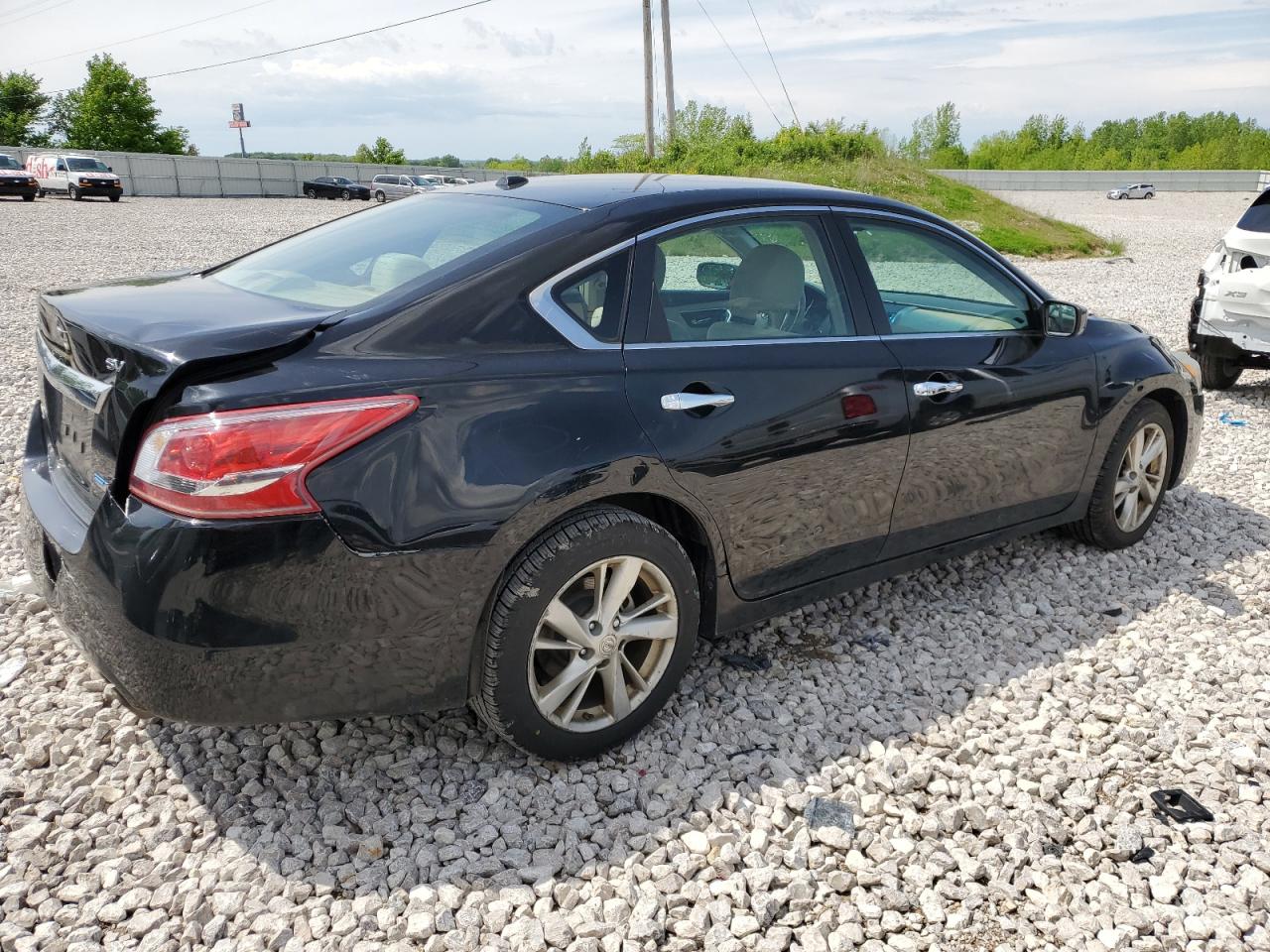 1N4AL3AP0DN405718 2013 Nissan Altima 2.5