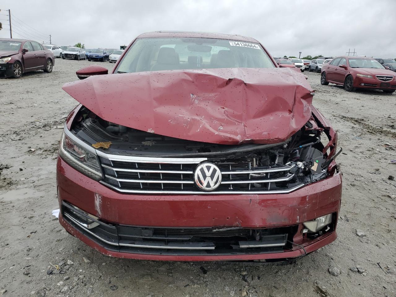 1VWBA7A39JC006125 2018 Volkswagen Passat Se