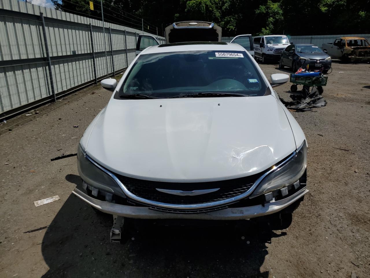 1C3CCCAB2FN621083 2015 Chrysler 200 Limited