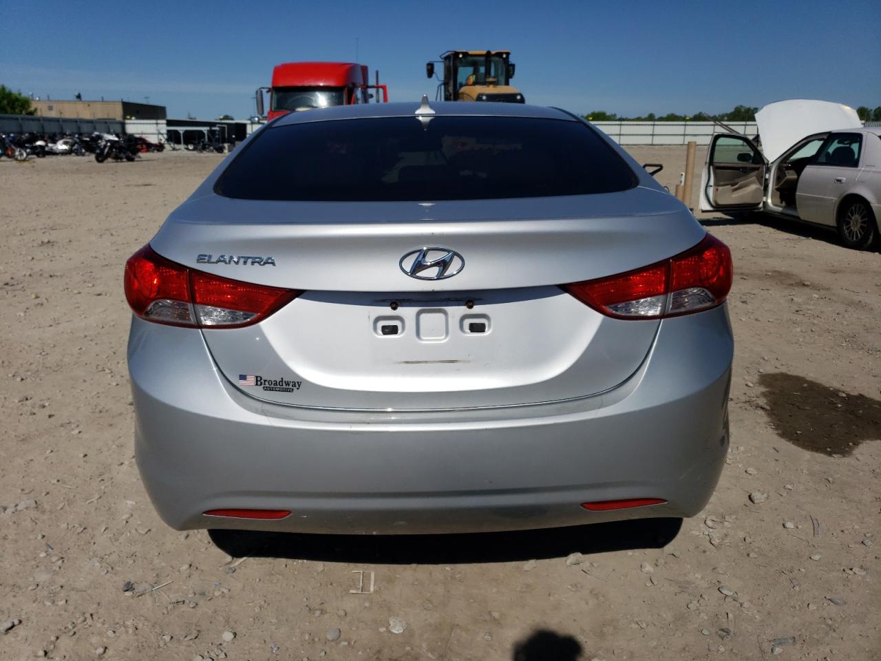 5NPDH4AE7CH140100 2012 Hyundai Elantra Gls