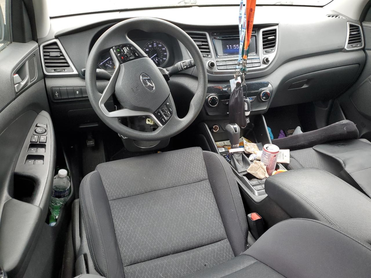 KM8J2CA40JU653449 2018 Hyundai Tucson Se