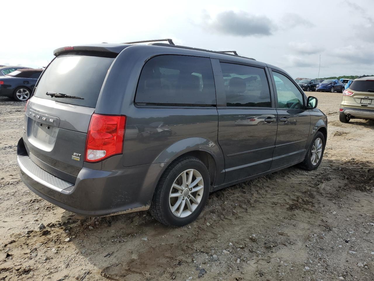 Lot #2537480496 2016 DODGE GRAND CARA