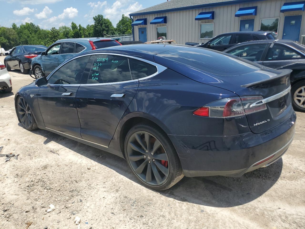 5YJSA1H26FFP76208 2015 Tesla Model S 85D