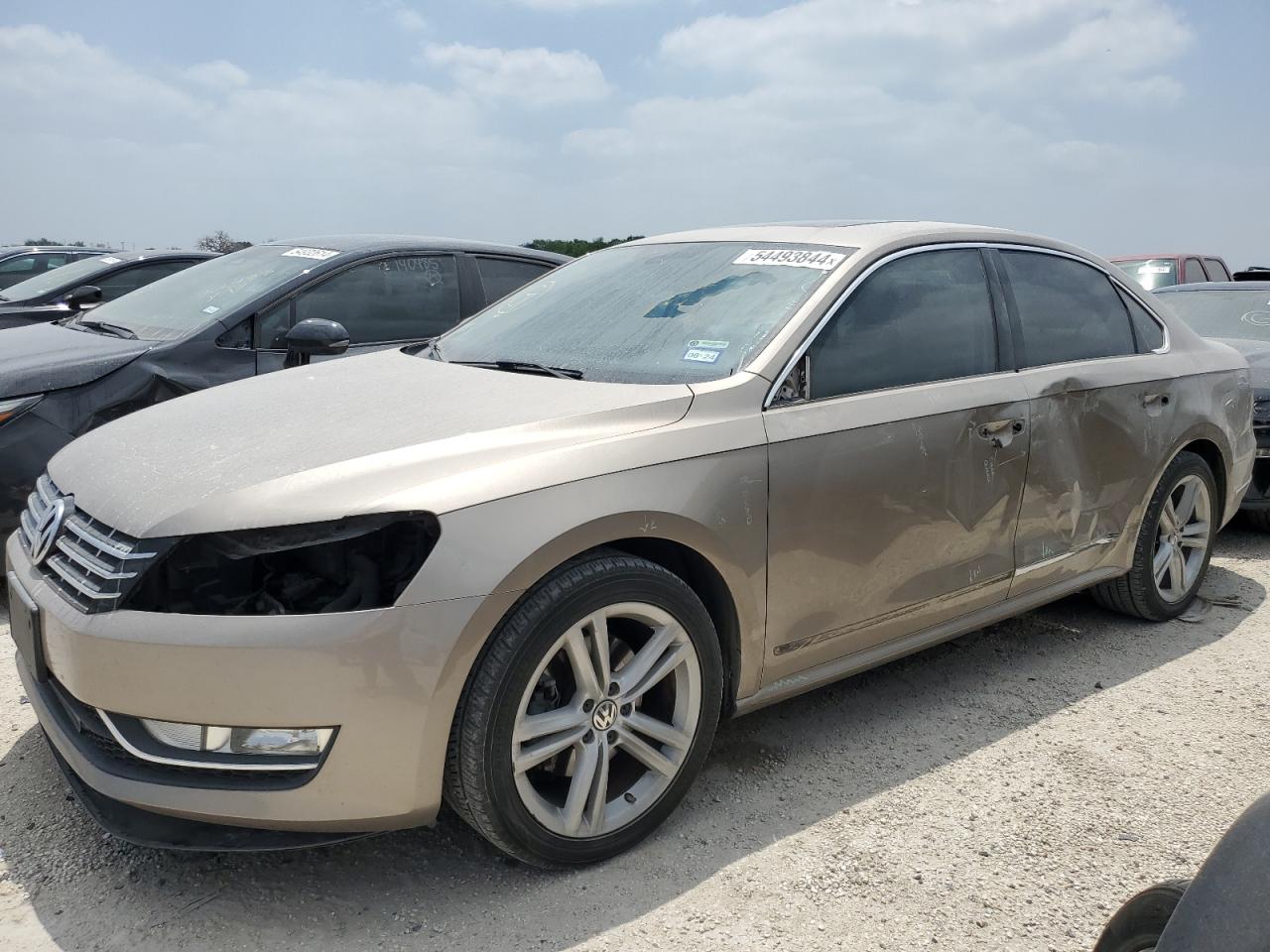 1VWCV7A34FC053384 2015 Volkswagen Passat Sel