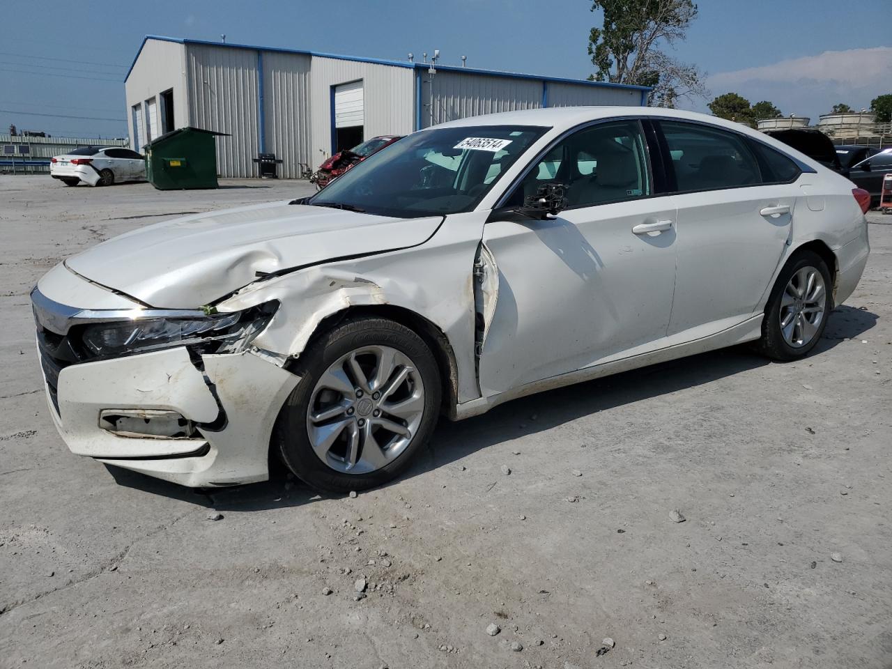 1HGCV1F11JA052853 2018 Honda Accord Lx