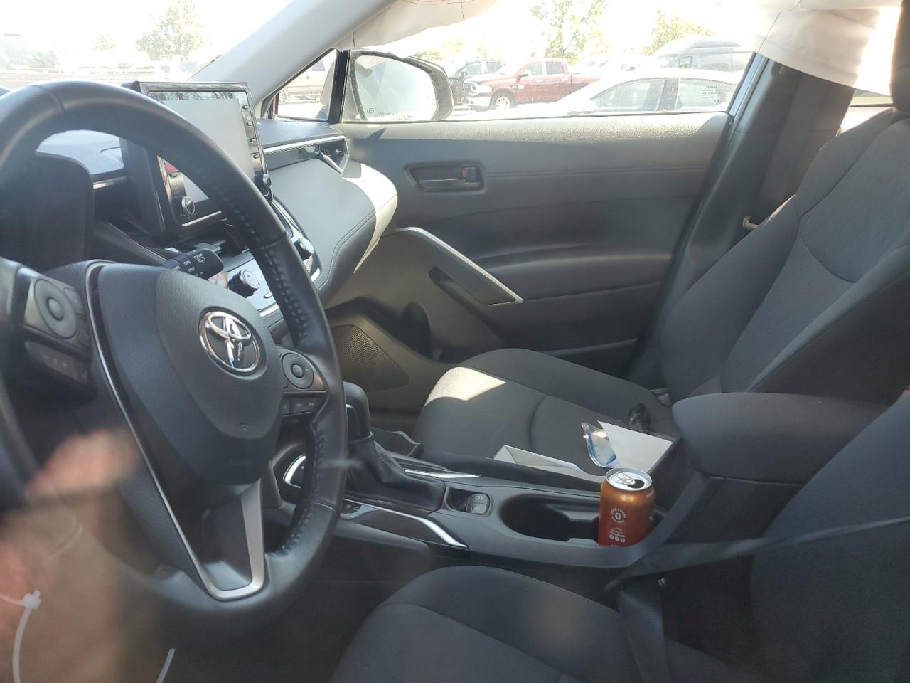 2022 Toyota Corolla Cross Le vin: 7MUCAAAG0NV016446