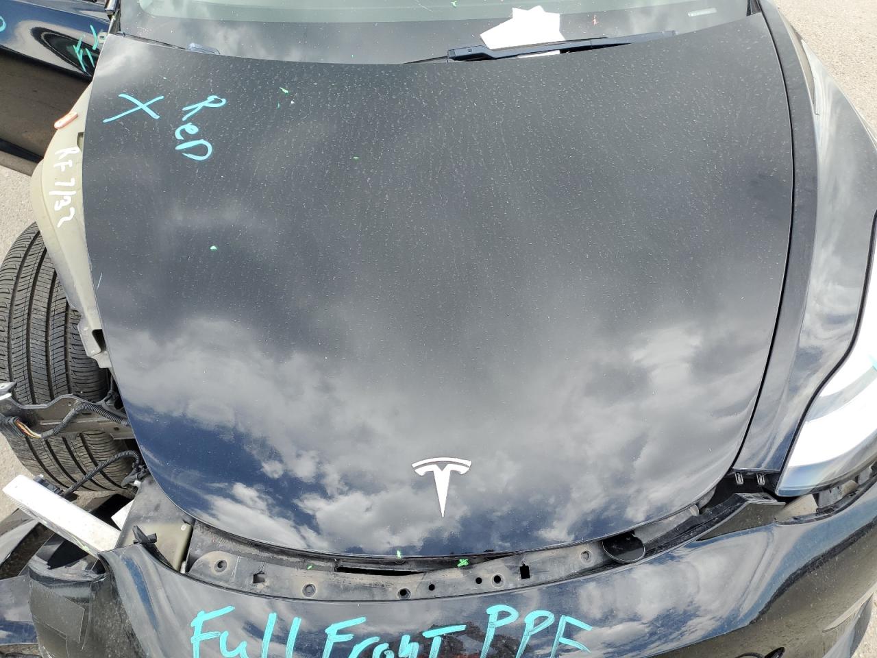 5YJ3E1EB1JF151172 2018 Tesla Model 3