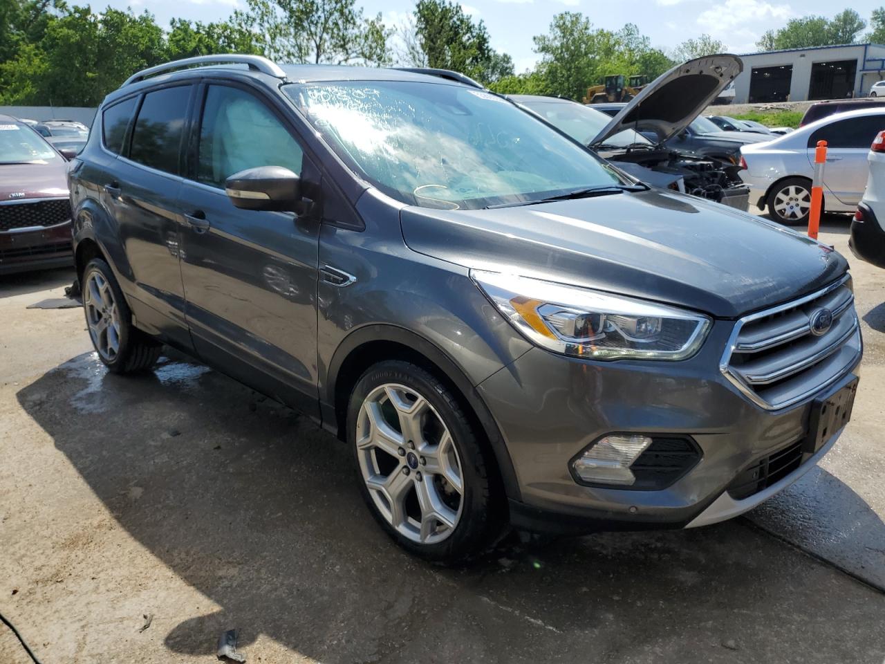 1FMCU0JD3HUA14025 2017 Ford Escape Titanium