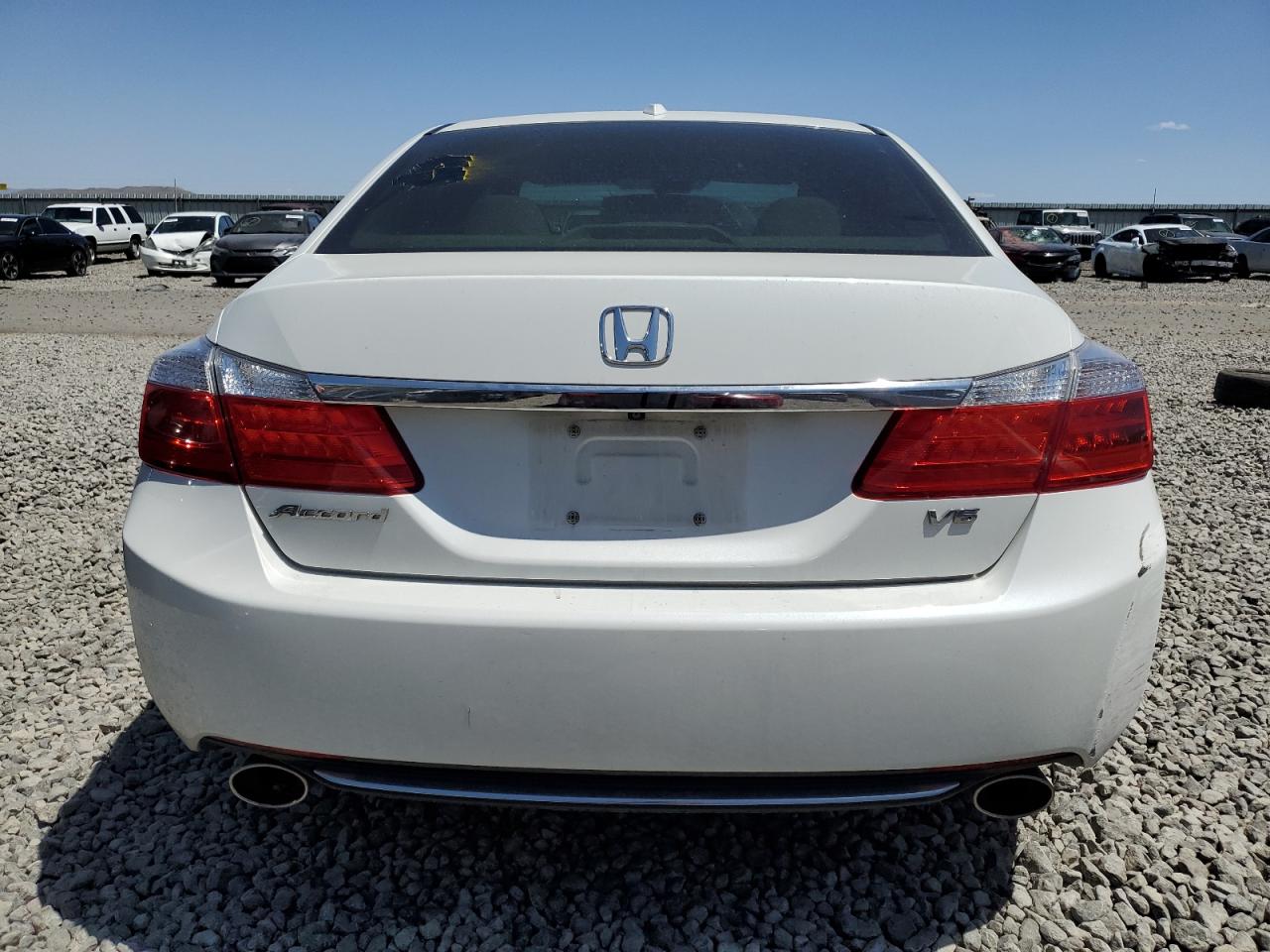 1HGCR3F88EA020324 2014 Honda Accord Exl