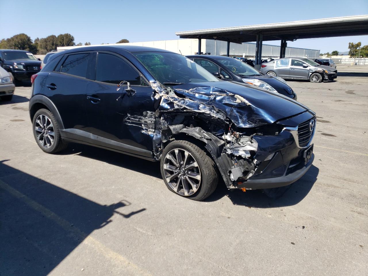 JM1DKDC7XK0408827 2019 Mazda Cx-3 Touring