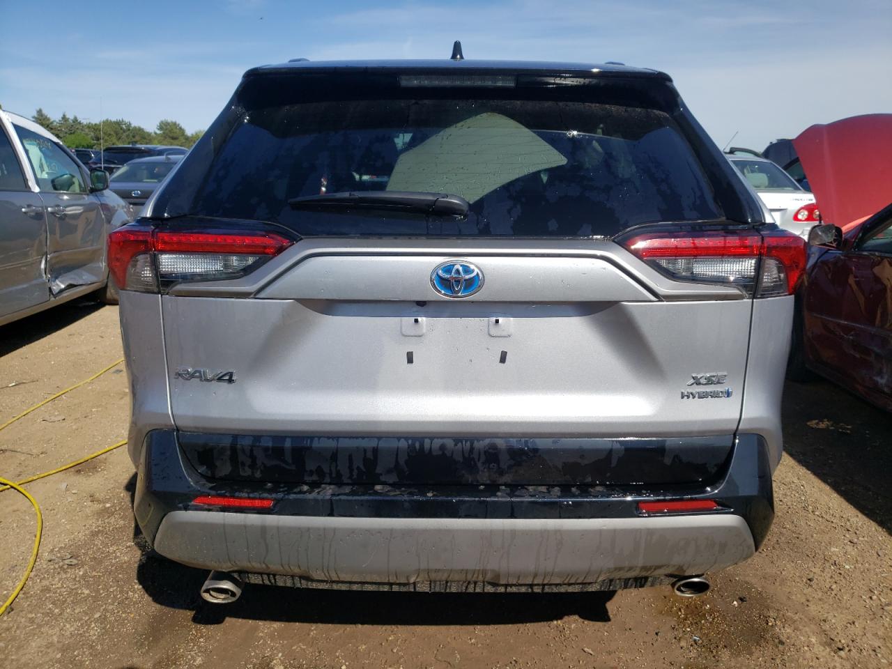 4T3E6RFVXNU098176 2022 Toyota Rav4 Xse