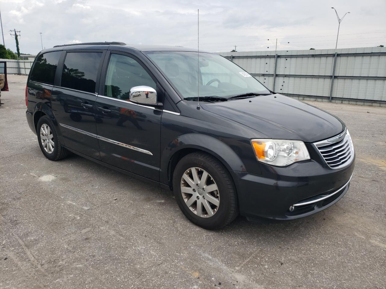 2A4RR8DG5BR716639 2011 Chrysler Town & Country Touring L