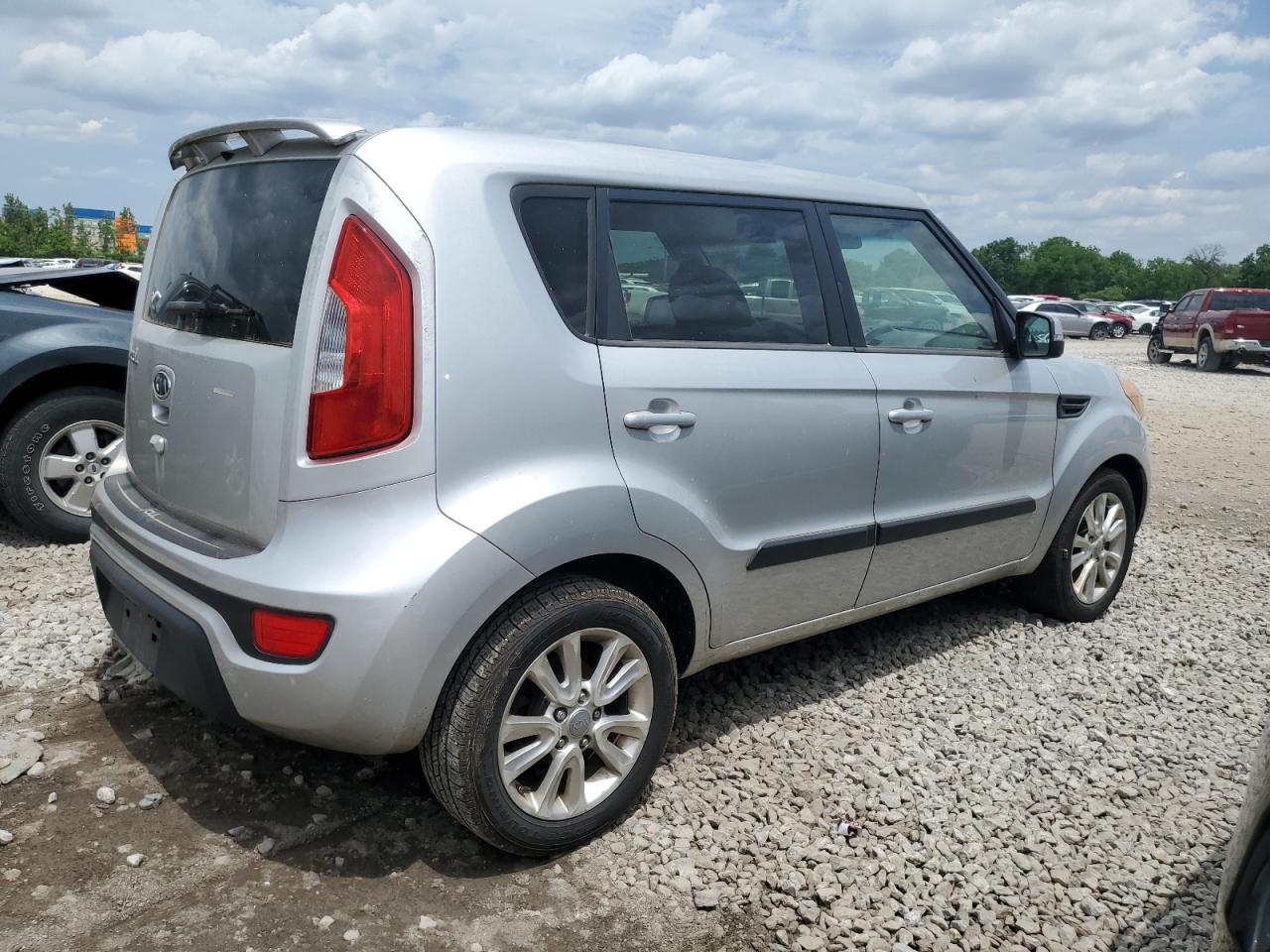 KNDJT2A61C7410652 2012 Kia Soul +