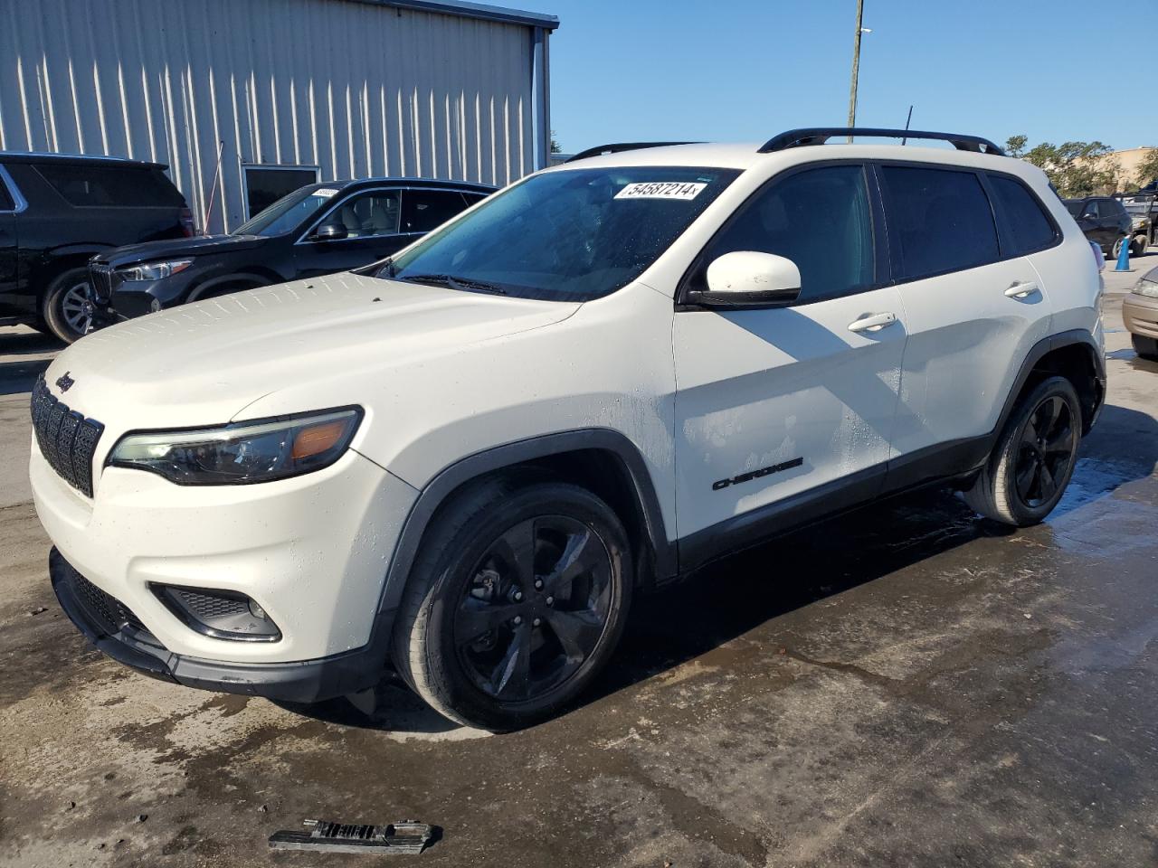 1C4PJLLX8KD302718 2019 Jeep Cherokee Latitude Plus