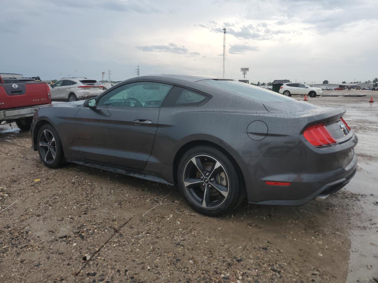 2018 Ford Mustang vin: 1FA6P8TH7J5182943