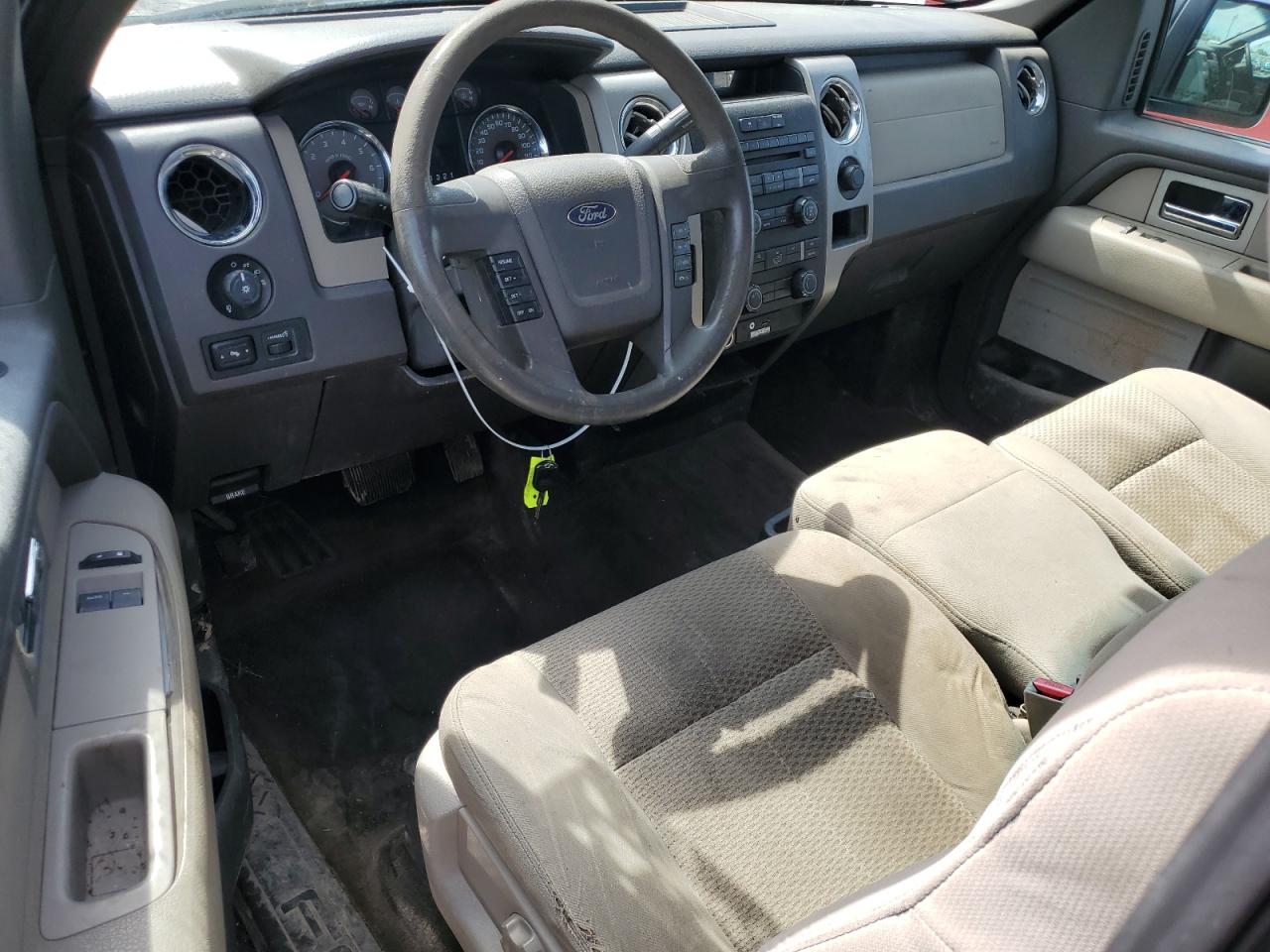 1FTNF1EV5AKE73316 2010 Ford F150