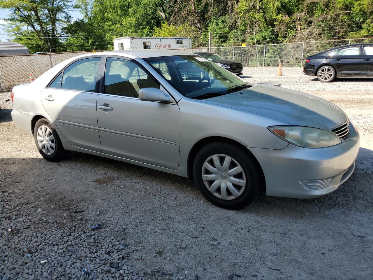 4T1BE32K35U618998 2005 Toyota Camry Le