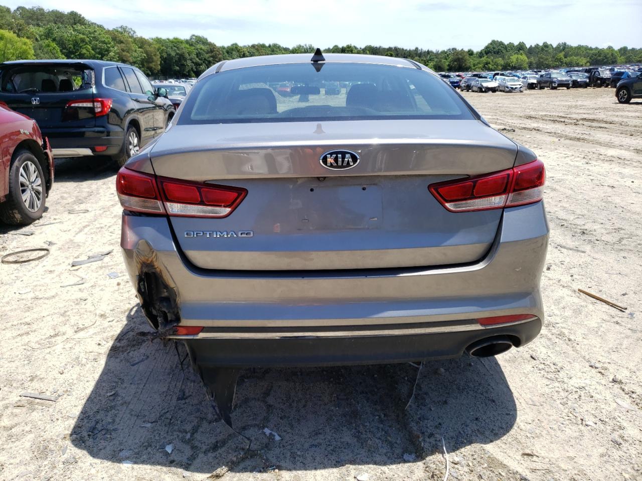5XXGT4L34HG145183 2017 Kia Optima Lx