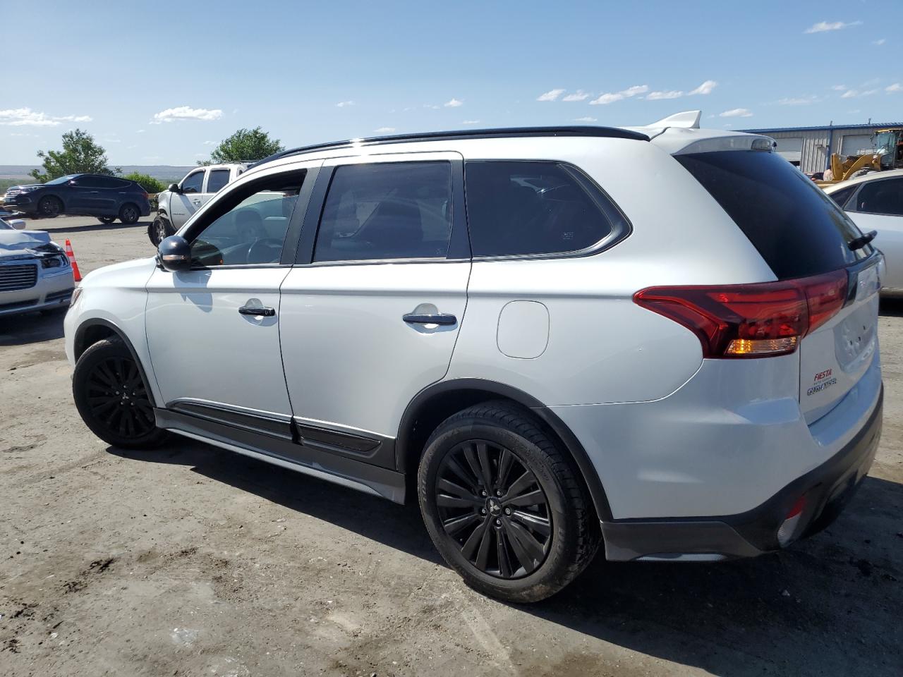 2020 Mitsubishi Outlander Se vin: JA4AD3A3XLZ008944