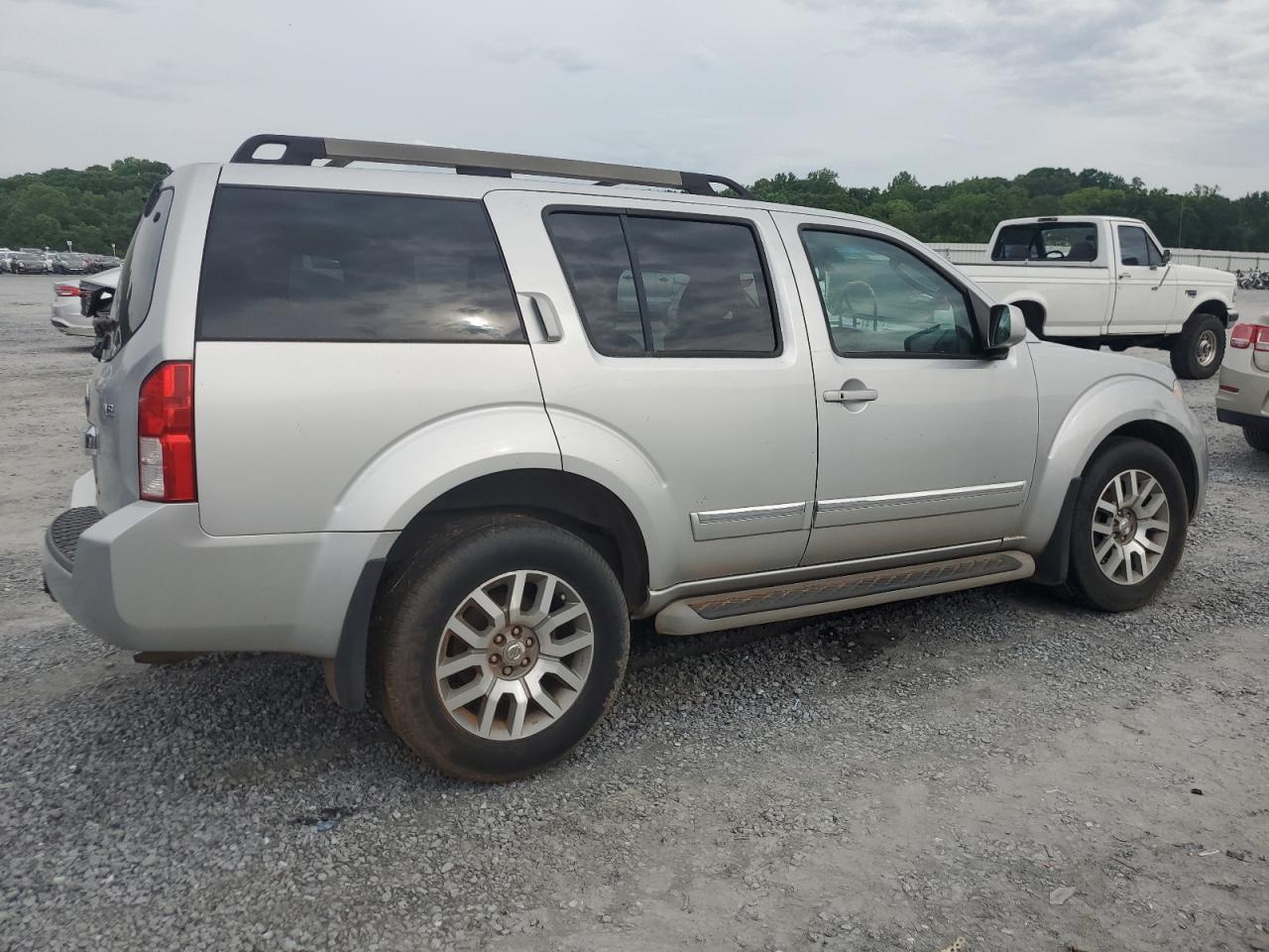 5N1AR1NB0BC623920 2011 Nissan Pathfinder S