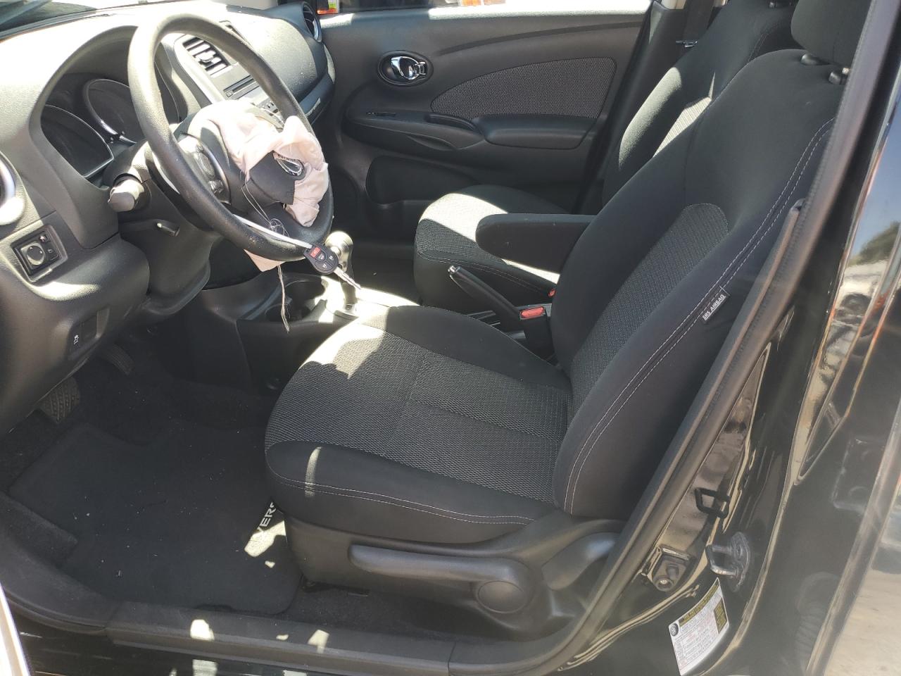 3N1CN7APXEL842375 2014 Nissan Versa S