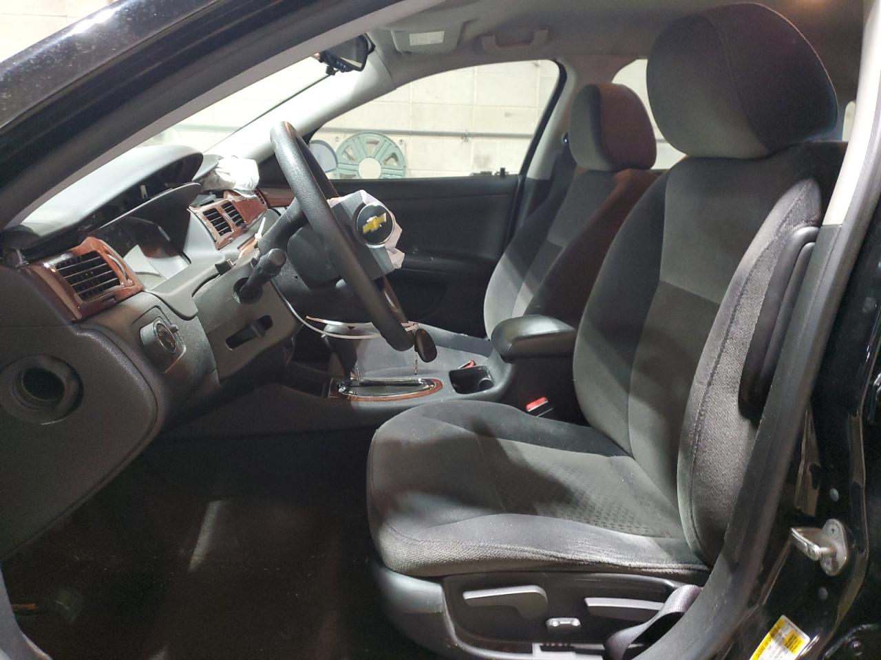 2G1WA5EK8A1137698 2010 Chevrolet Impala Ls