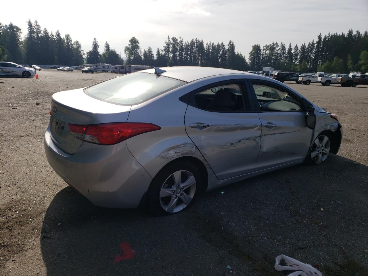 2013 Hyundai Elantra Gls vin: 5NPDH4AE9DH413104