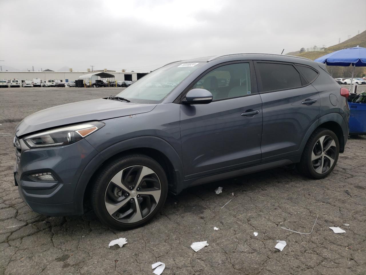 2016 Hyundai Tucson Limited vin: KM8J33A24GU117236