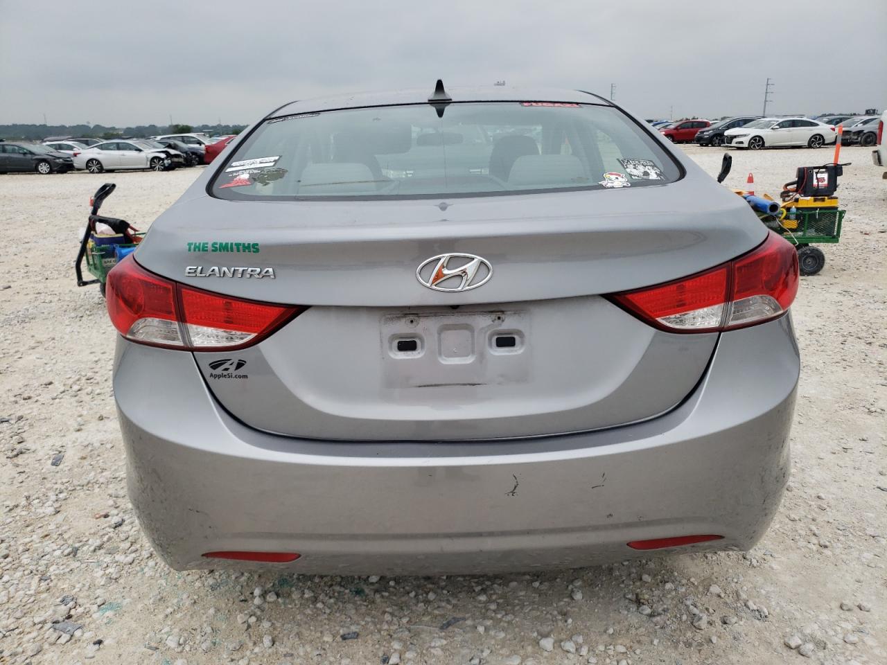 KMHDH4AE1DU897495 2013 Hyundai Elantra Gls