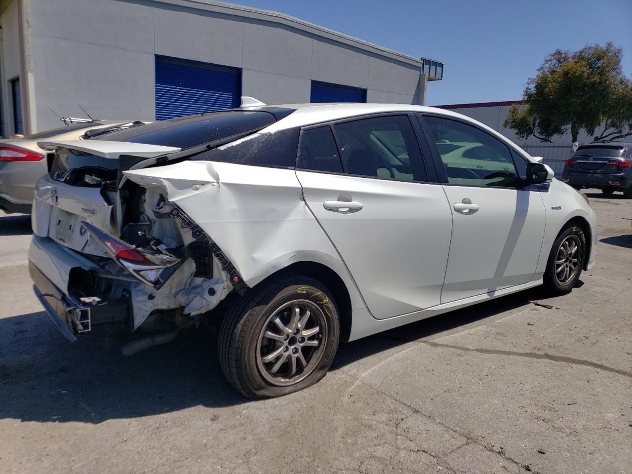 2017 Toyota Prius vin: JTDKARFU4H3536593