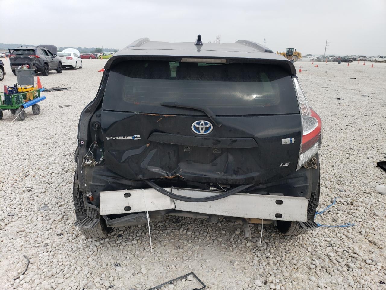 JTDKDTB31K1621069 2019 Toyota Prius C